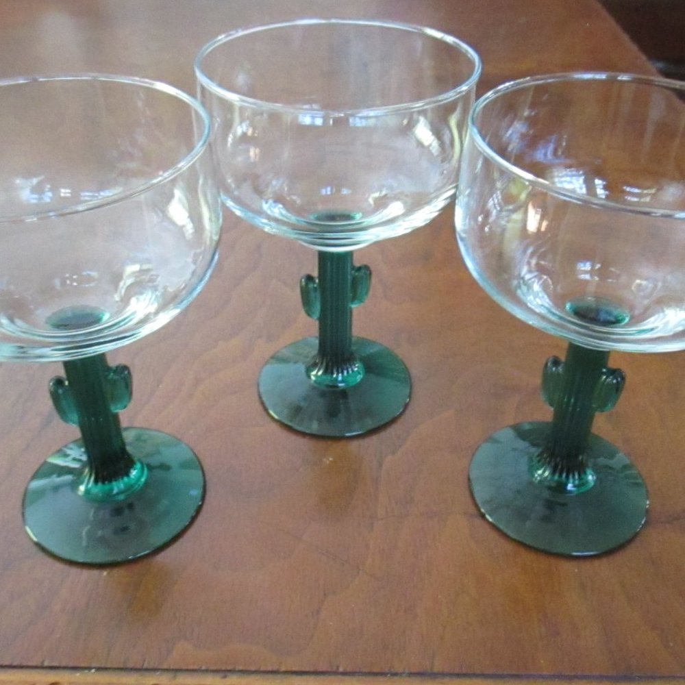 Margarita Glasses Set of 3 with Green Glass Cactus Shaped Stems